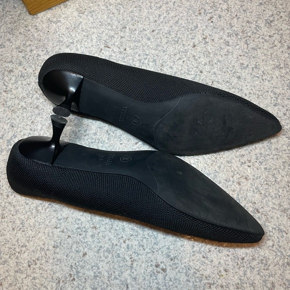 Vivaia pointed-Toe Kitten Heels (Scarlett) in Black - Picture 4 of 8